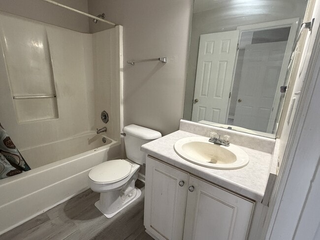 Building Photo - 220 Deer Hound Trail