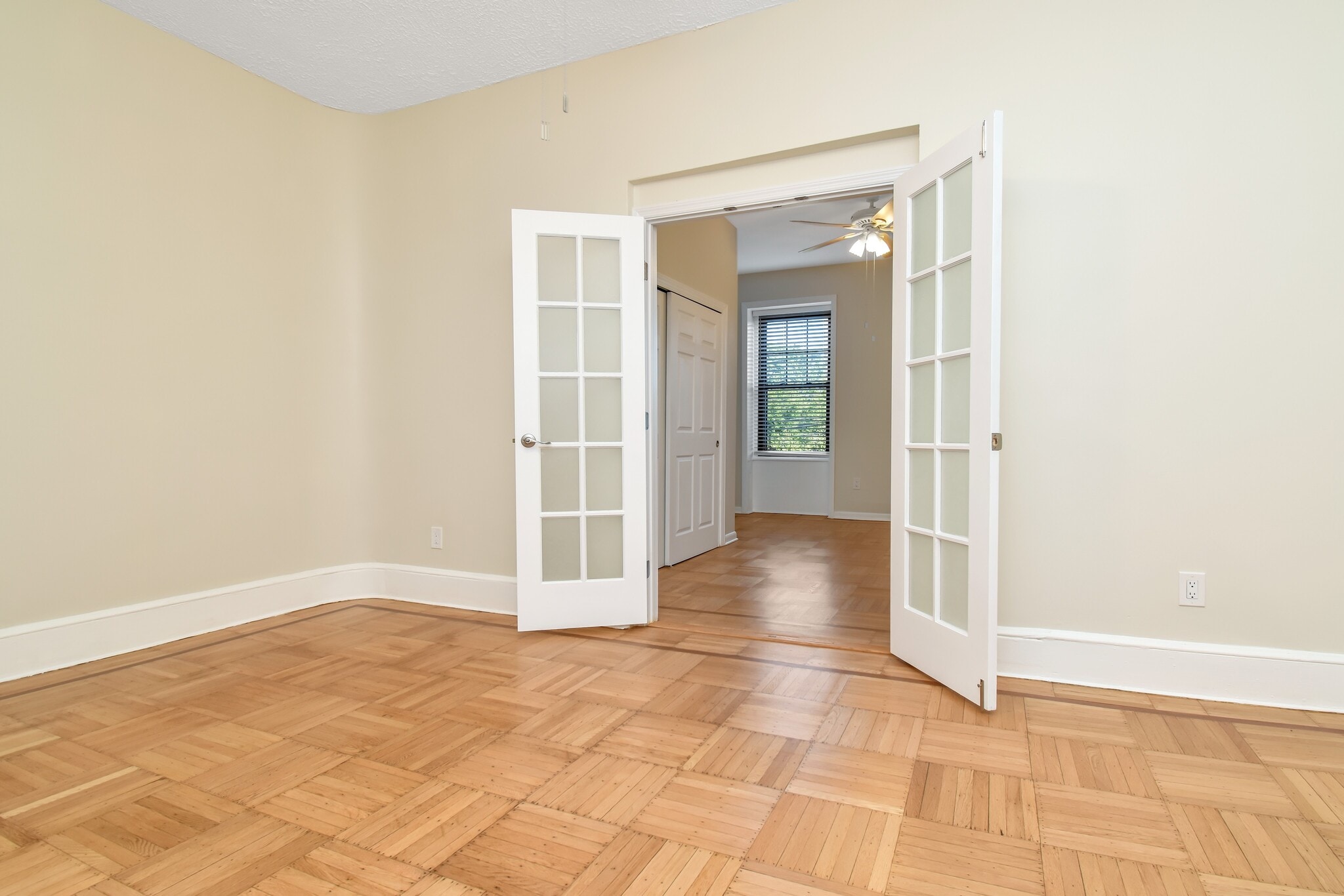 Building Photo - 2307 New York Ave