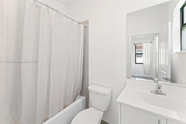 Building Photo - 11755 SW 246 Terrace