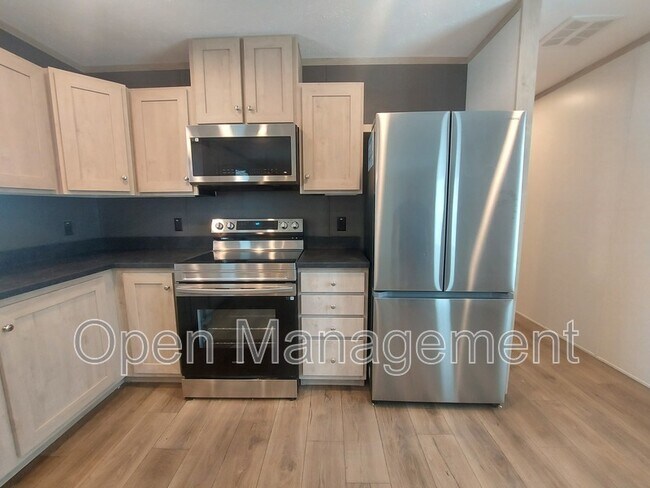 Building Photo - 7534 US-60