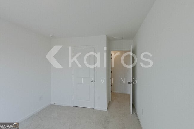 Building Photo - 208 Birch Ave