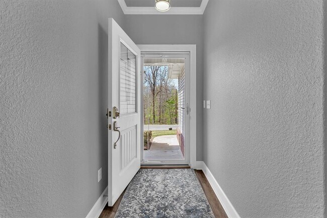 Building Photo - 25 Ruthwell Dr