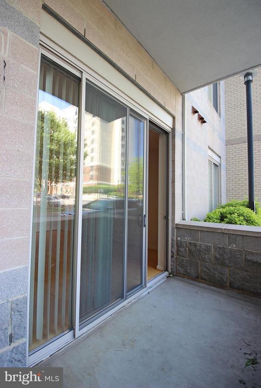 Building Photo - 2726 Gallows Rd