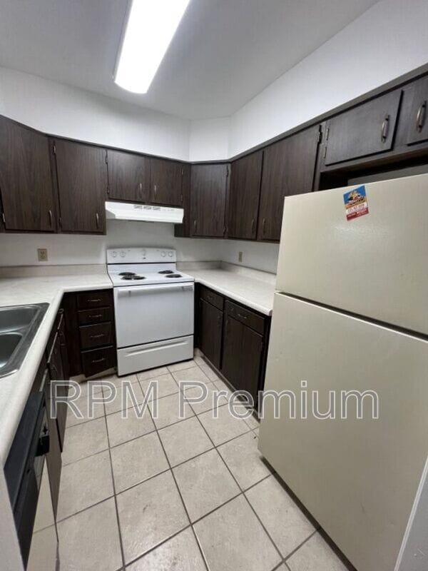 Building Photo - 4547 Alvin Dark Ave