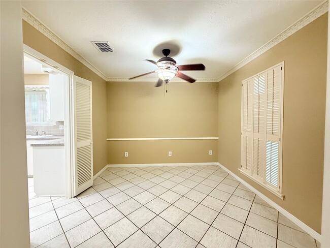 Building Photo - 9231 Stroud Dr