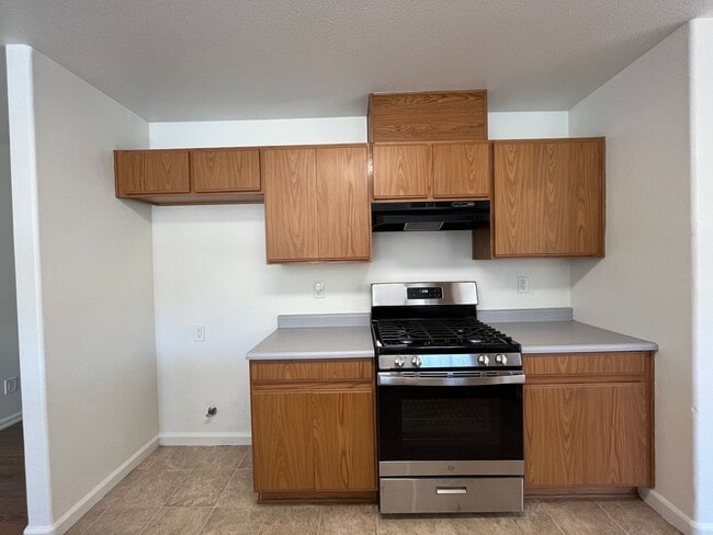 Building Photo - 1665 Aldo Way