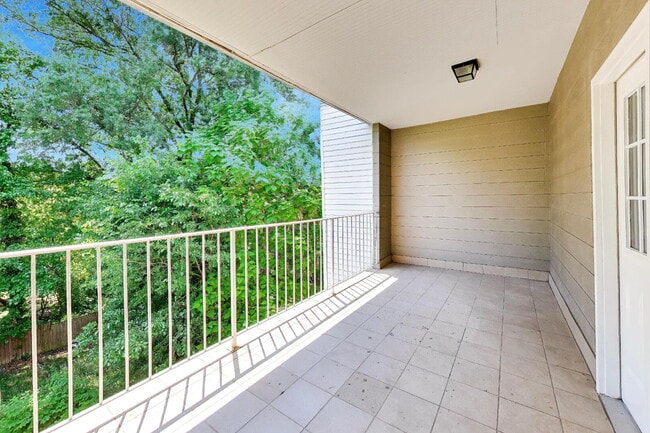 Building Photo - Spacious Deanwood Single-Family Home with Off-Street Parking