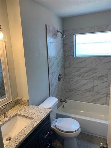 Building Photo - 2631 Hearthstone Dr