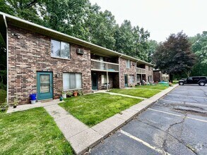 Building Photo - Two Bedroom Apartment in Portage