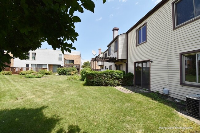 Building Photo - 374 Juniper Tree Ct