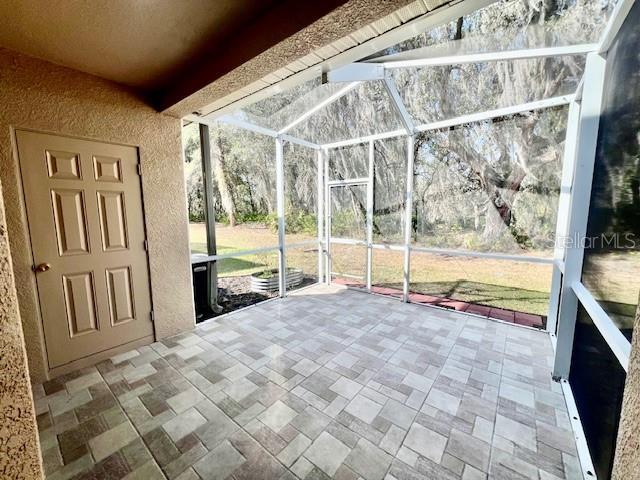 Building Photo - 15633 Stable Run Dr