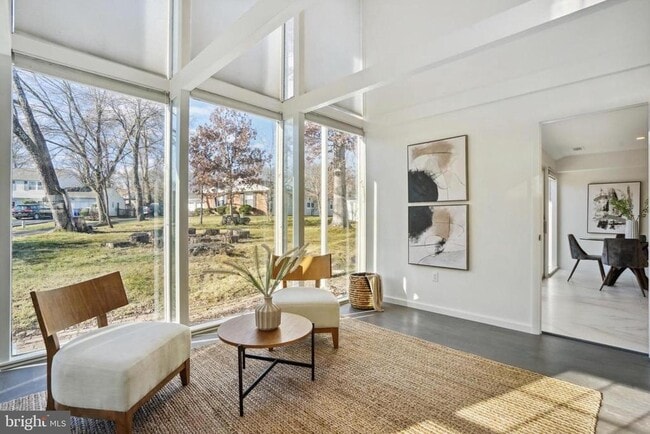 Building Photo - 13134 Madonna Ln