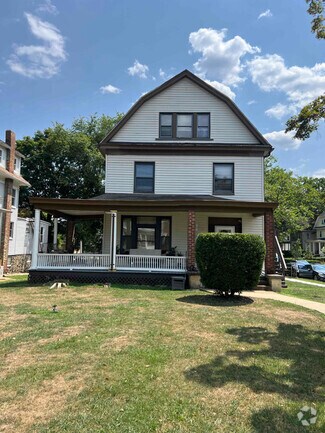 Building Photo - 5117 Gwynn Oak Ave