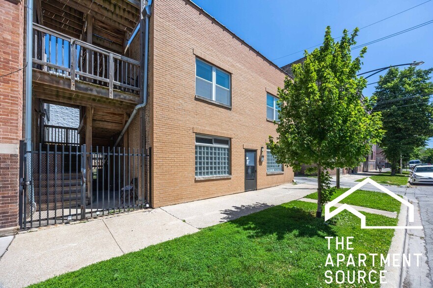Building Photo - 1503 N Talman Ave