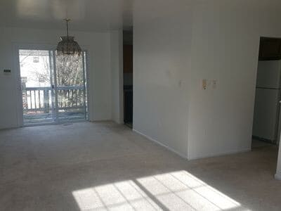 Building Photo - 1088 Crestview Dr