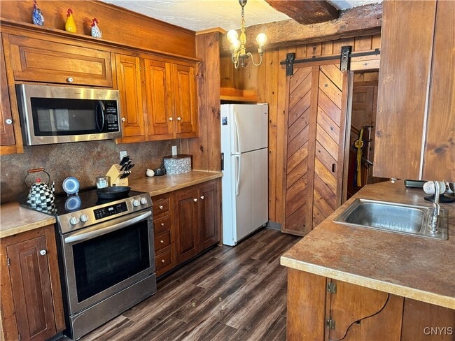 Building Photo - 3956 Nelson Heights