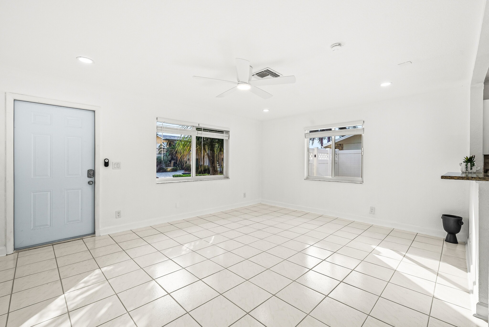 Living Room - 17 Fayette Dr