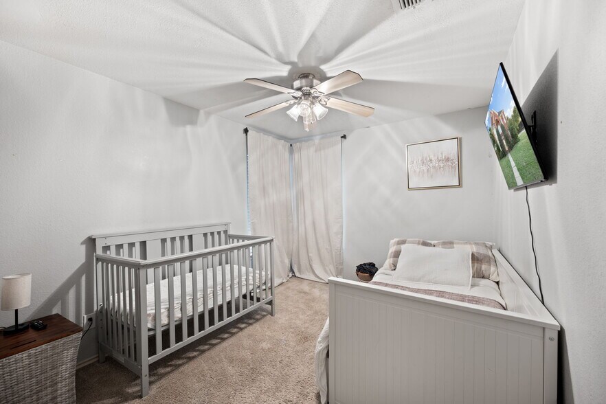 Building Photo - 141 Morningside Dr