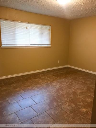 Building Photo - 2124 Green Lee Ln