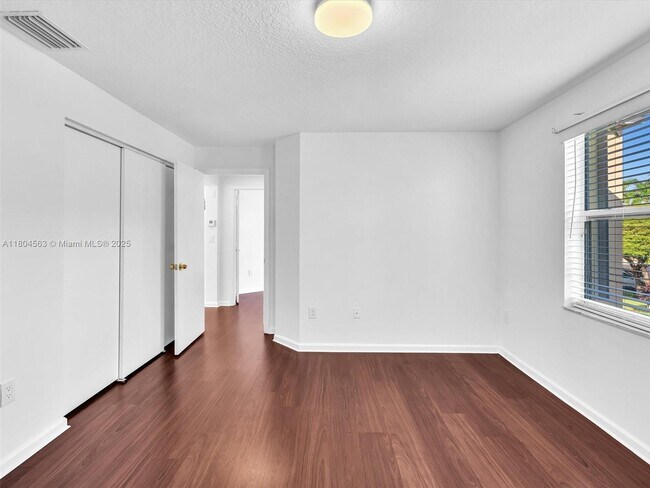 Building Photo - 3772 NE 207th Terrace