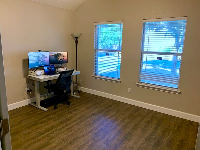 Front Study (Bonus) - 1405 Amber Day Dr