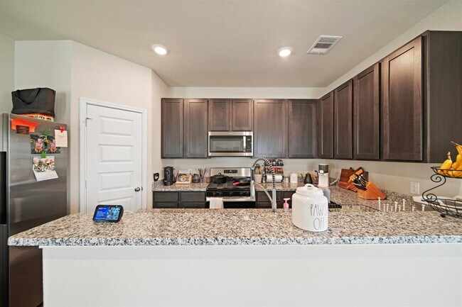Building Photo - 5407 Briana Dee Dr