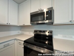 Building Photo - 534 Chevre Rd