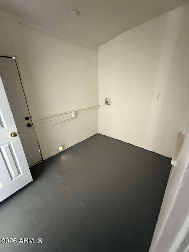 Building Photo - 1315 C Ave