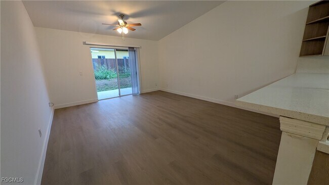 Building Photo - 5114 27th St SW