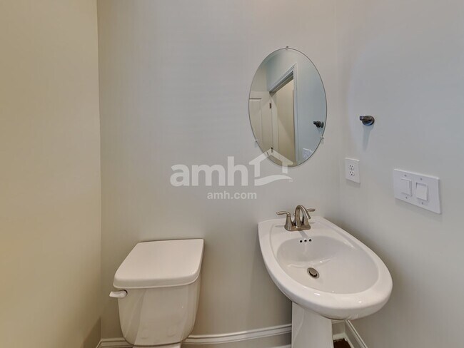 Building Photo - 3535 Shane Hill Rd SW