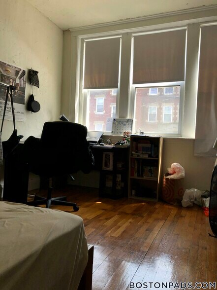 Building Photo - 109 Brainerd Rd