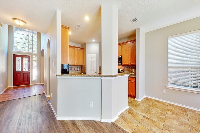 Building Photo - 8915 Headstall Dr