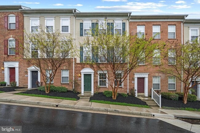 Building Photo - 556 Rhapsody Ct