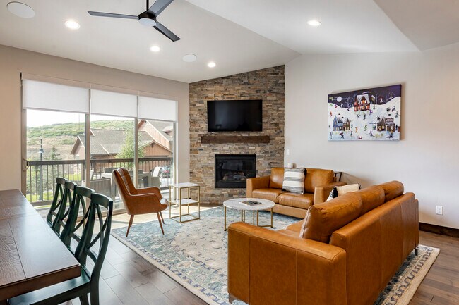 Building Photo - 14506 N Bronte Ct