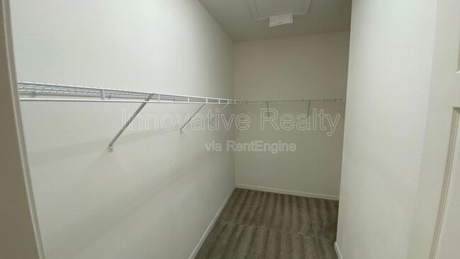 Building Photo - 6952 Tussilago Way