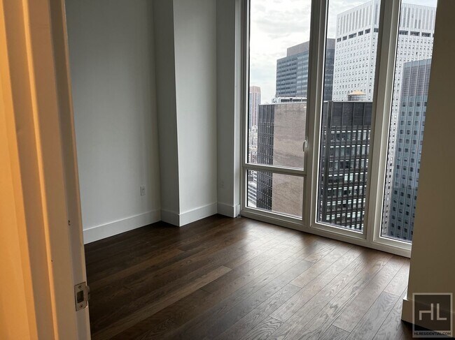 Building Photo - East 44th Street