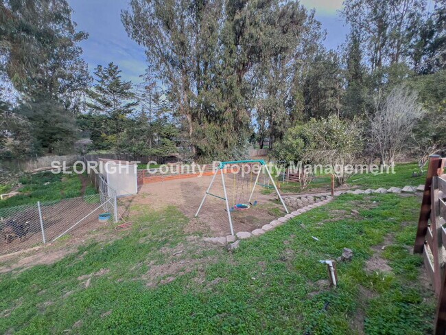 Building Photo - AVAILABLE FEBRUARY - Spacious Single-Story Home on 1 Acre in Nipomo - 3 Bed / 2 Bath