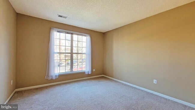 Building Photo - 12185 Abington Hall Pl