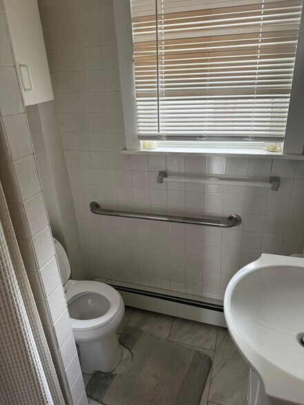 Building Photo - 1 Fowell Ave