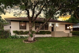 Building Photo - 5706 Rocky Ridge Rd