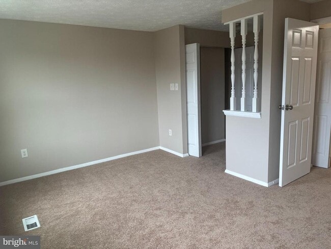Building Photo - 3423 Castle Way