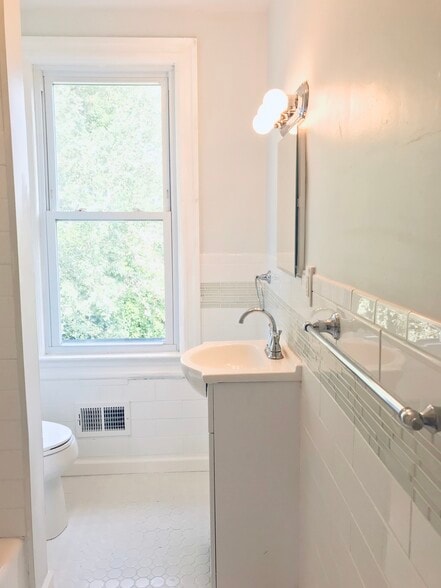 Building Photo - 99-2 Atlantic Ave