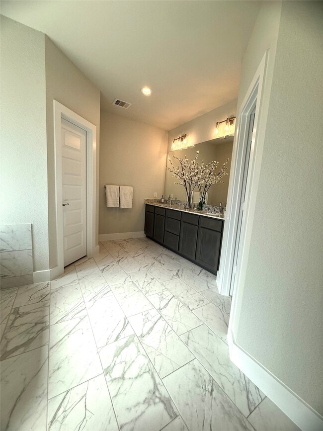 Building Photo - 408 Hampton Edge Ln