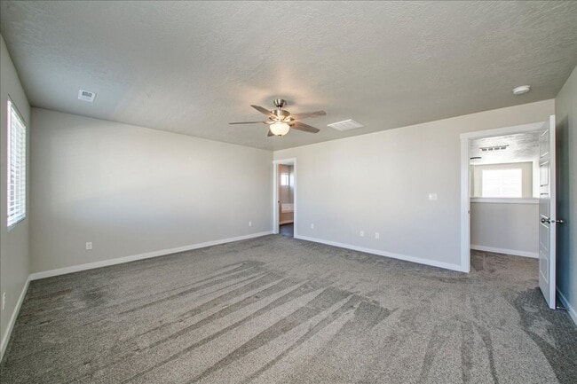 Building Photo - Two Story, Spacious Star Home!