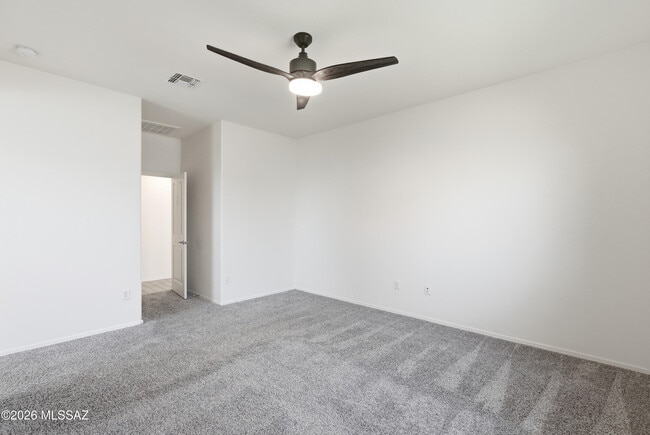 Building Photo - 1016 W Calle Nicoya