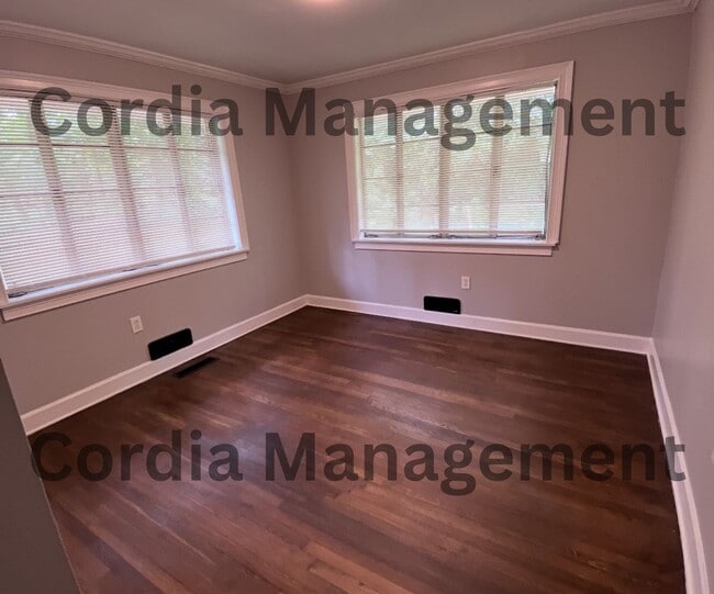 Building Photo - 2 Bedroom For Rent in Decatur - Gorgeous H...