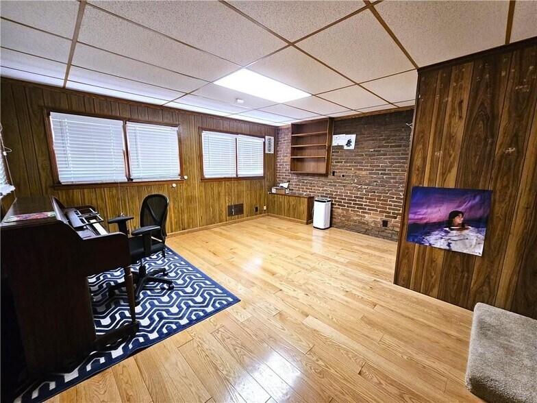 Building Photo - 3463 Canadian Way