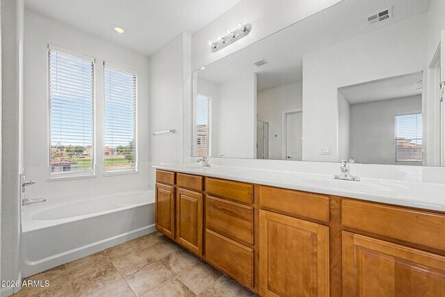 Building Photo - 2237 N 135th Dr