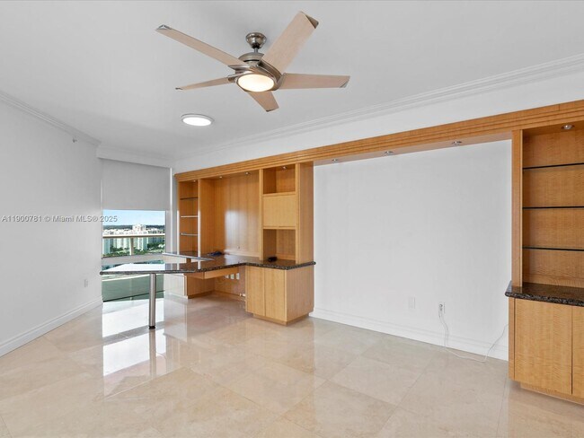 Building Photo - 3370 Hidden Bay Dr