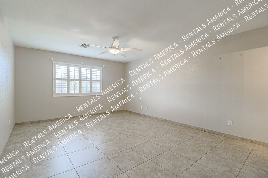 Building Photo - 2575 N Lupita Pl